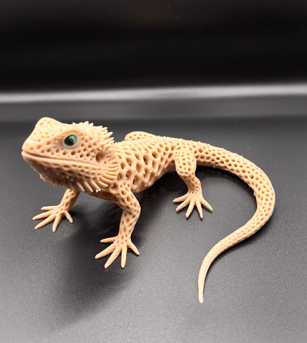 Voronoi Bearded Dragon | 3D Printed Reptile Sculpture & Collectible